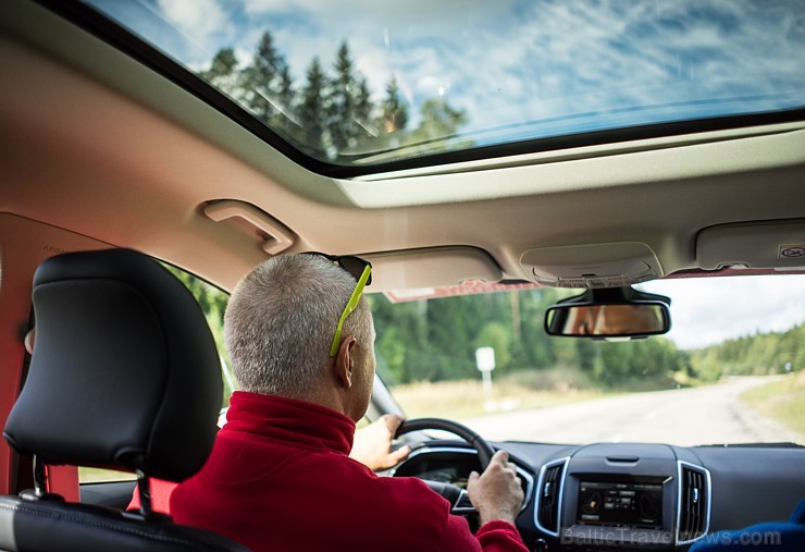 «Latvijas Gada auto 2016» rudens mediju testa brauciens dodas uz Roju 161620