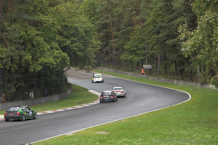 Baltic Touring Car Championship manīgos laika apstākļos 26.-27.09.2015 startē Biķerniekos 161865