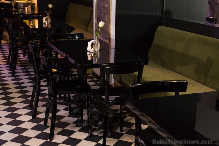 Ar smalkām svinībām Rīgā atklāts franču restorāns «Grande Brasserie Riga» 162234
