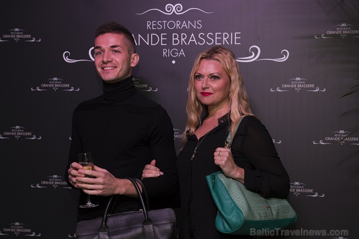 Ar smalkām svinībām Rīgā atklāts franču restorāns «Grande Brasserie Riga» 162241