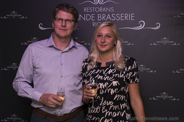 Ar smalkām svinībām Rīgā atklāts franču restorāns «Grande Brasserie Riga» 162242