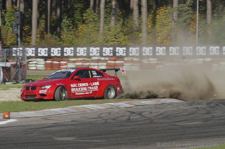 Ar aizraujošām cīņām noslēdzas Latvijas drifta sezona 162520