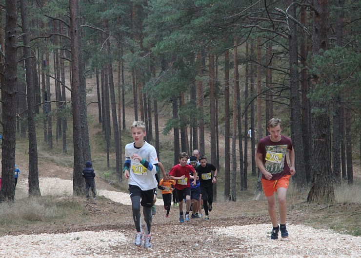 Carnikavā 17.10.2015 notika Latvijas čempionāts krosā 163180