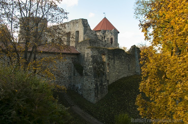 Cēsis ir brīnišķīga pilsēta zelta rudens baudīšanai 163679