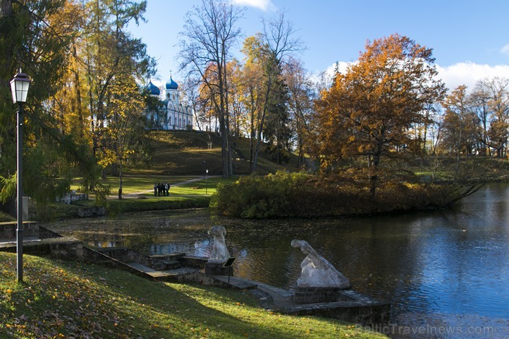 Cēsis ir brīnišķīga pilsēta zelta rudens baudīšanai 163684