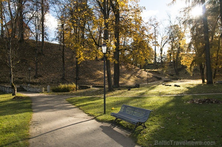 Cēsis ir brīnišķīga pilsēta zelta rudens baudīšanai 163707