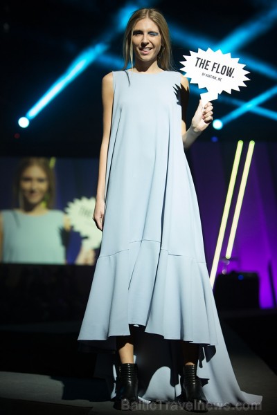 Rīgas modes nedēļa «Riga Fashion Week» kā magnēts pievelk radošu publiku.  Foto: Mark Litvyakov/Arkady Gluhih 163917