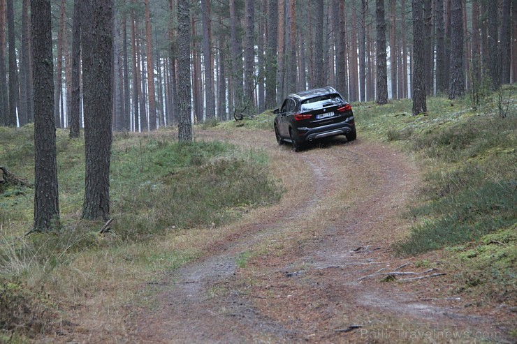 Travelnews.lv redakcija sadarbībā ar BMW oficiālo dīleri Latvijā «Inchcape BM Auto» 6.11.2015 apceļo Vidzemi 164480