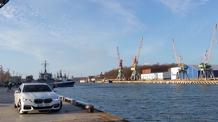 Ar jauno BMW 730d xDrive braucam lūkot Liepājas koncertzāli «Lielais dzintars» 164698