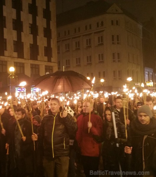 Daži fotomirkļi no 18.novembra svinībām par godu Latvijai 164918