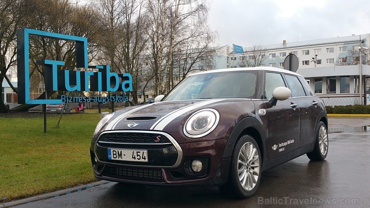 Travelnews.lv 19.11.2015 aizrautīgi ceļo ar jauno Mini Clubman Cooper 164947