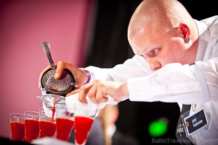 Starptautiskais bārmeņu konkurss «Riga Black Balsam Global Cocktail Challenge 2015» 165435