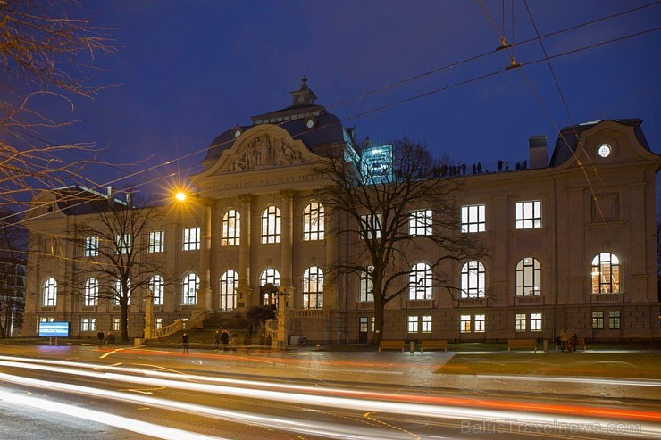 Atvērto durvju dienas no 12. līdz 16. decembrim ir kā Ziemassvētku dāvana Rīgas iedzīvotājiem un pilsētas viesiem. Apmeklētāji ir aicināti iepazīties  166262