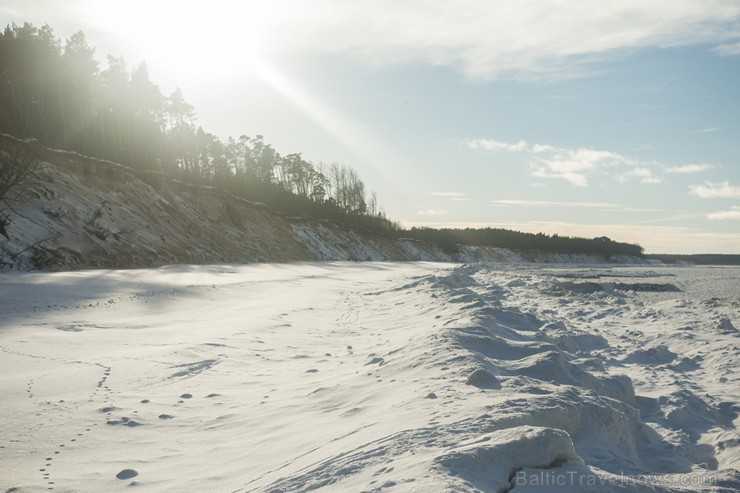 Travelnews.lv apskata Jūrkalnes stāvkrastu 167589