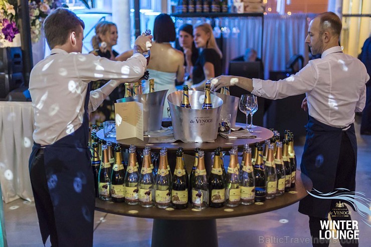 Restorānā «Kolonāde. Mūsu stāsti...» bauda vēl neredzēta koncepta šampanieša vakaru 168218