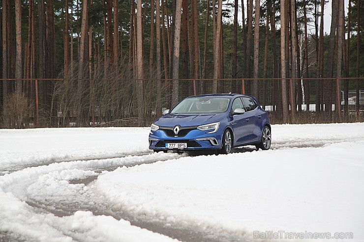 Travelnews.lv redakcija 24.02.2016 testē jauno Renault Megane 169366