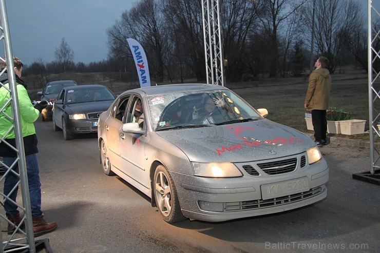 Populārais «Sieviešu dienas rallijs 2016» pulcē 5.03.2016 divās Latvijas starta pilsētās - Dobelē un Valmierā rekordlielu dalībnieču skaitu 170011