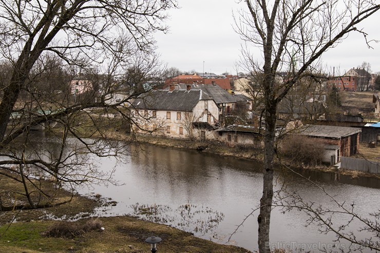 Travelnews.lv apskata iespaidīgās Livonijas ordeņa pilsdrupas Dobelē 170751