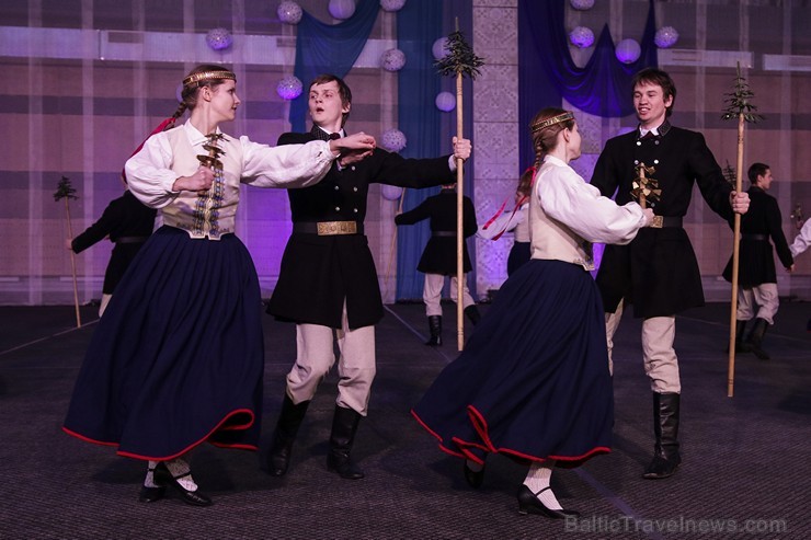 Piektais deju festivāls «Sasala jūrīna» Saulkrastos pulcē dejotājus no visas Latvijas 171046
