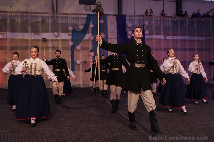 Piektais deju festivāls «Sasala jūrīna» Saulkrastos pulcē dejotājus no visas Latvijas 171047