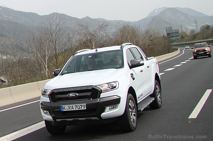 Travelnews.lv ar jauno  Ford Ranger iepazīst Slovēnijas autostrādes un Alpu kalnu ceļus 171881