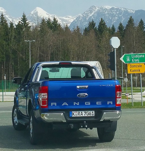 Travelnews.lv ar jauno  Ford Ranger iepazīst Slovēnijas autostrādes un Alpu kalnu ceļus 171887