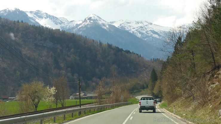 Travelnews.lv ar jauno  Ford Ranger iepazīst Slovēnijas autostrādes un Alpu kalnu ceļus 171914