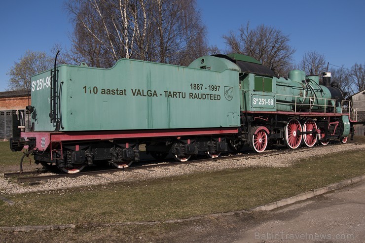 Valgā apskatāma tvaika lokomotīve - piemiņas zīme SU 251-98 172422