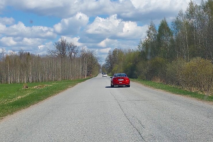 Latvijas bobslejisti, skeletonisti un kamaniņu braucēji ar Inchcape BM Auto iniciatīvu 3.05.2016 dodas Vidzemes ceļos ar jaudīgajiem BMW M modeļiem 173597