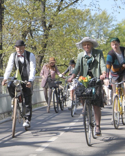 Tvīda brauciens Rīgā 7.05.2016 pulcē krāšņu dalībnieku sastāvu 173950