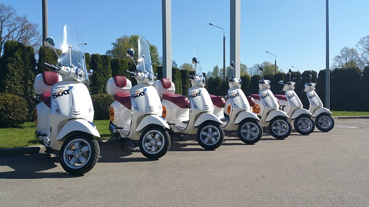 Autonoma «Sixt Latvija» piedāvā ar motorolleriem «Vespa» iepazīt citādu Rīgu un Travelnews.lv to izdara 174365