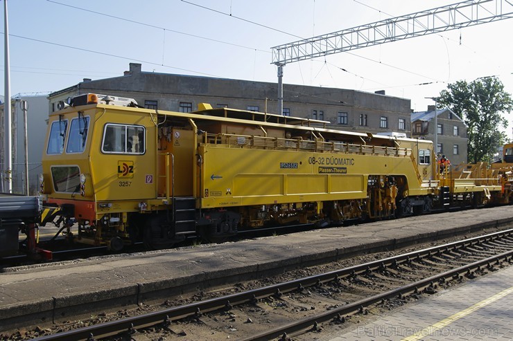 Pirmo reizi Latvijā notiek Dzelzceļa transporta līdzekļu parāde 175066