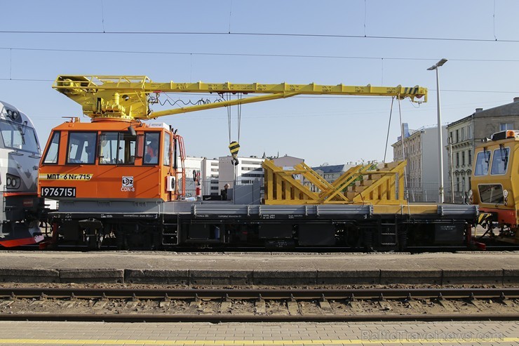 Pirmo reizi Latvijā notiek Dzelzceļa transporta līdzekļu parāde 175067