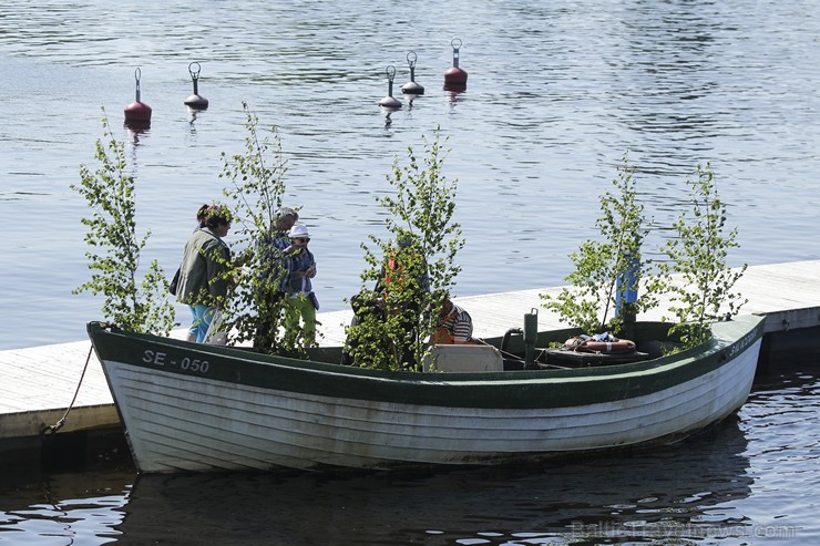 Pirmajā Reņģēdāju festivālā augsti godina reņģes, reņģu zvejniekus un reņģēdājus 175225