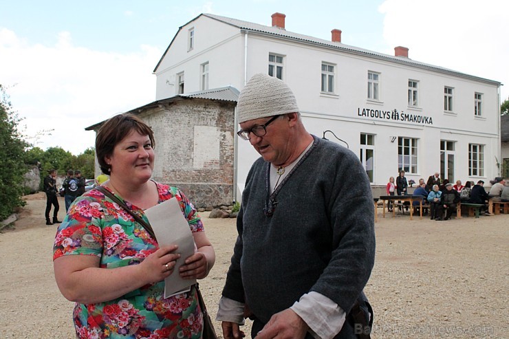 Ar mājražotāju labumu tirgu, Baltinavas teātra 