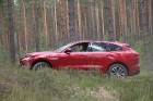 Travelnews.lv ceļo 7.06.2016 ar jauno «Jaguar» zīmola pirmo apvidus automobili  «F-Pace» 6