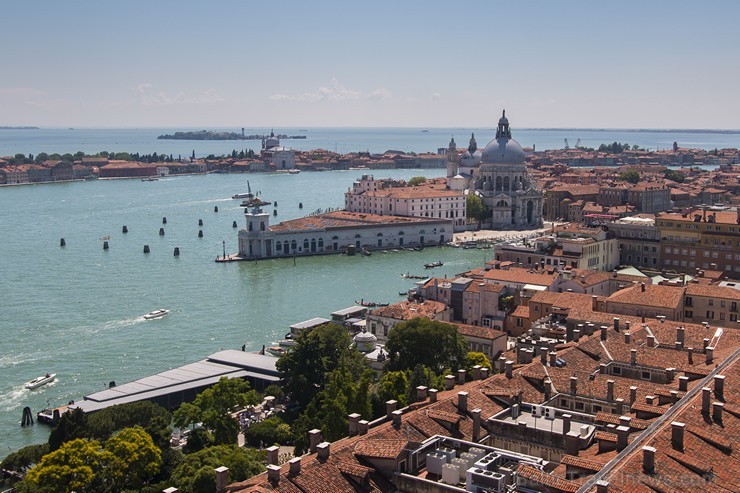 Travelnews.lv sadarbībā ar tūroperatoru  Novatours apskata Venēciju no San Marco laukuma augstākā torņa 176577