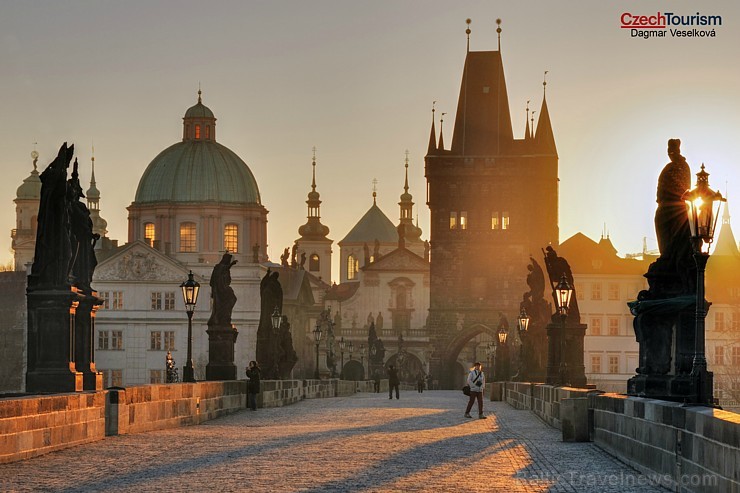 Prāgas senatnīgā elpa, šarms un romantika apburs ikvienu. Pilsētas vēsturiskais centrs ir iekļauts UNESCO Pasaules mantojuma sarakstā, savukārt Prāgas 177121