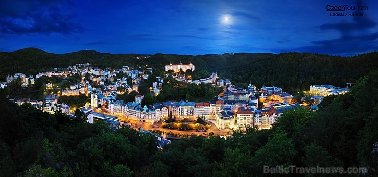Karlovy Vary ir lielākais un iecienītākais Čehijas kūrorts, kas pazīstams ar saviem termālajiem avotiem. Kopumā Karlovy Vary atrodas vairāk nekā 100 d 177129