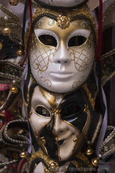 Travelnews.lv redakcija sadarbībā ar tūroperatoru Novatours dodas ekskursijā uz Venēciju, kuras laikā apskata tradicionālās maskas 176831