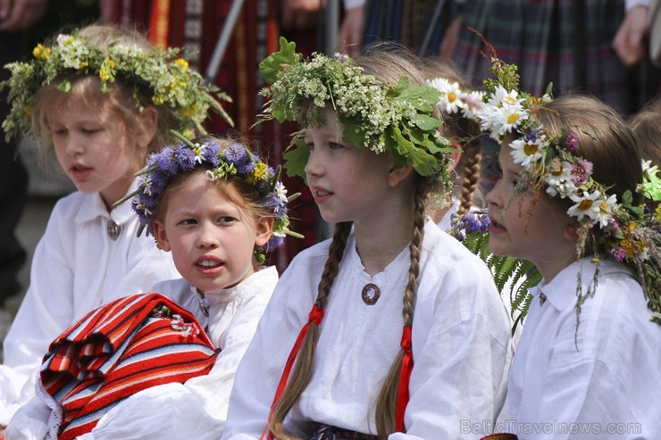 Jāņus ieskandina Grīziņkalna parkā 177460