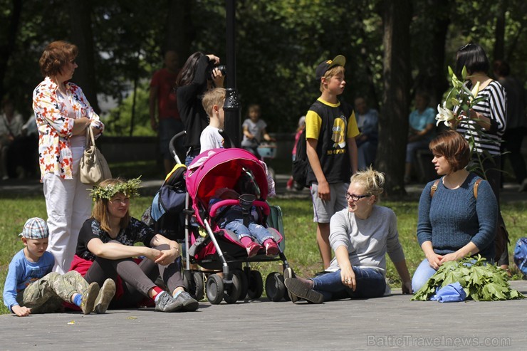 Jāņus ieskandina Grīziņkalna parkā 177469