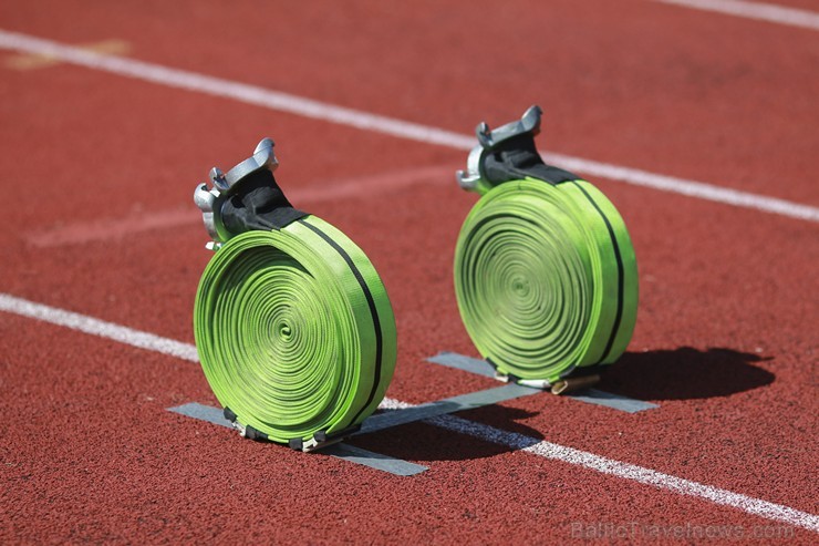 Valmierā, J. Daliņa stadionā, norisinās Latvijas čempionāts ugunsdzēsības sportā 177865