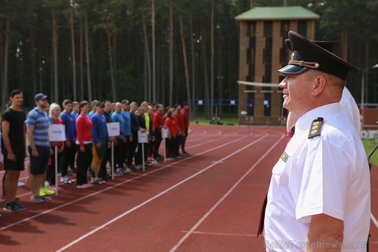 Valmierā, J. Daliņa stadionā, norisinās Latvijas čempionāts ugunsdzēsības sportā 177877