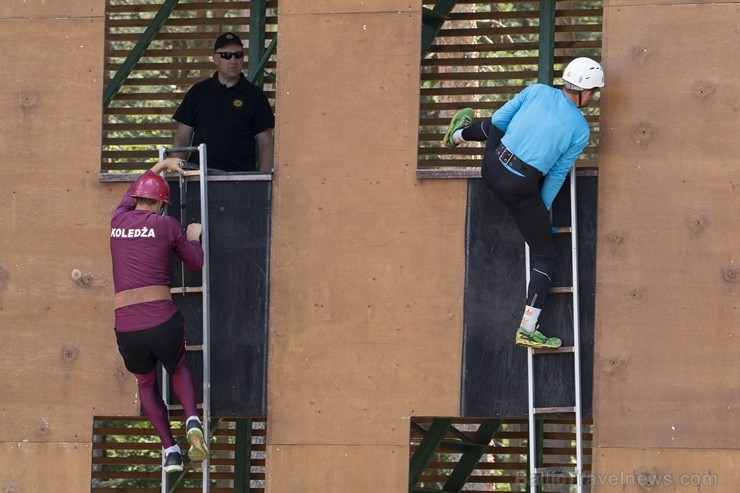 Valmierā, J. Daliņa stadionā, norisinās Latvijas čempionāts ugunsdzēsības sportā 177924