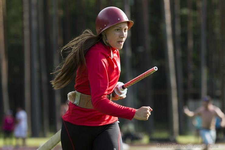 Valmierā, J. Daliņa stadionā, norisinās Latvijas čempionāts ugunsdzēsības sportā 177949