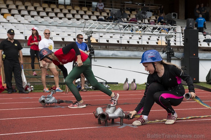 Latvijas čempionāts ugunsdzēsības sportā pulcē labākos pašmāju un ārzemju sporistus 177989