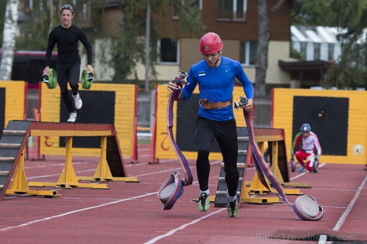 Latvijas čempionāts ugunsdzēsības sportā pulcē labākos pašmāju un ārzemju sporistus 177998