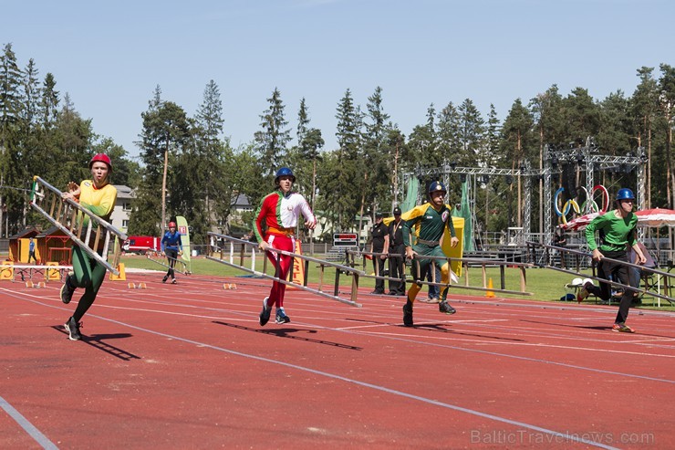 Latvijas čempionāts ugunsdzēsības sportā pulcē labākos pašmāju un ārzemju sporistus 178009