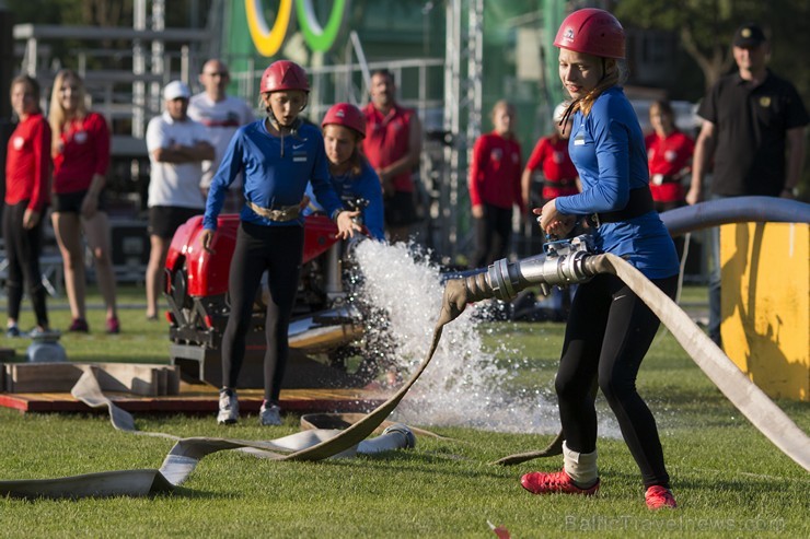 Latvijas čempionāts ugunsdzēsības sportā pulcē labākos pašmāju un ārzemju sportistus 178045